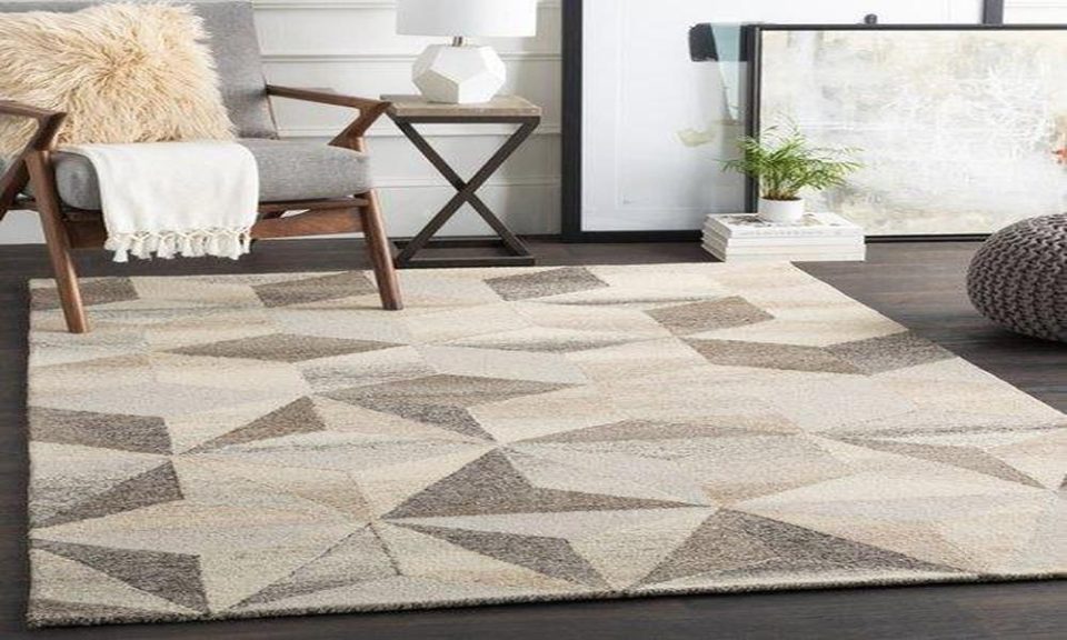 The Benefits of Adding These Luxurious Pieces to Your Home Decor like Hand Tufted Carpets